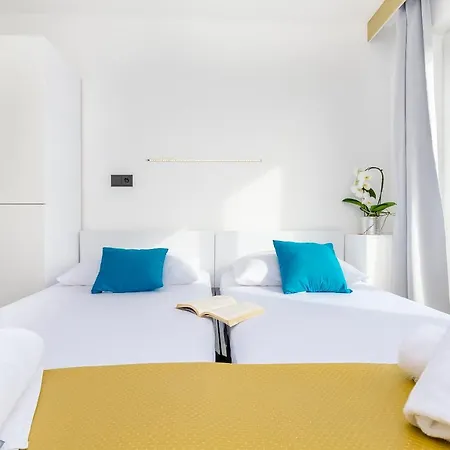 Guest house Saints Kastela 3*