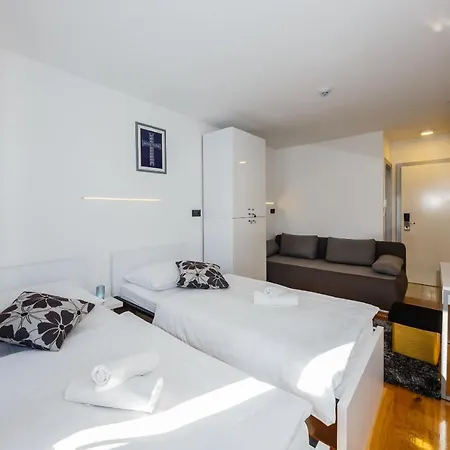 Guest house Saints Kastela Kastel Stafilic
