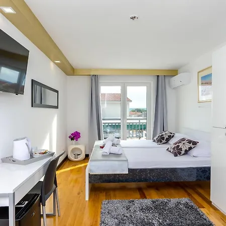 Guest house Saints Kastela Kastel Stafilic