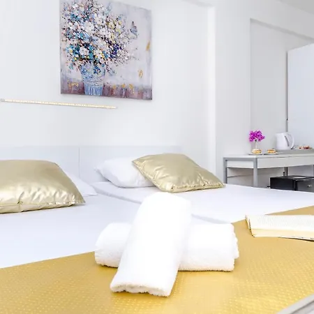 Saints Kastela Guest house 3*