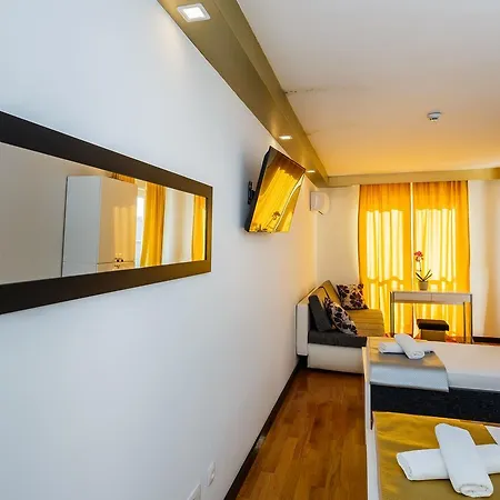 Saints Kastela Guest house
