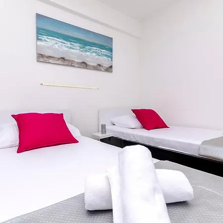Guest house Saints Kastela Kastel Stafilic