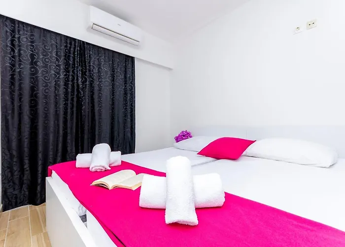 Saints Kastela 3* Kastel Stafilic